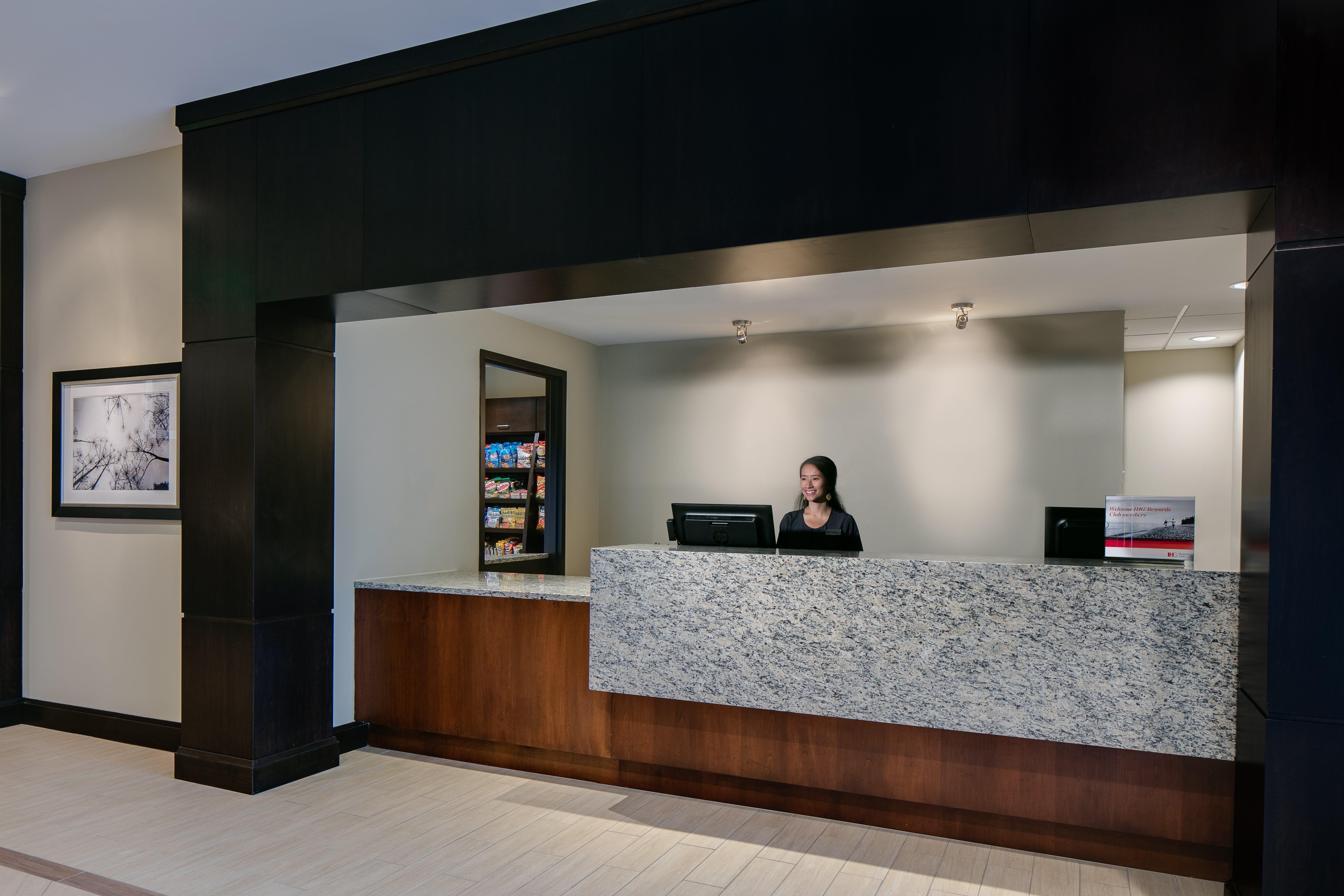 Staybridge Suites Des Moines Downtown By Ihg Exterior foto